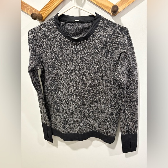 Lululemon Rest Less Pullover- size 8 - Picture 2 of 9